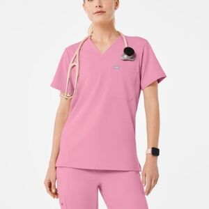 Figs Chalk Pink Catarina Top. Size L